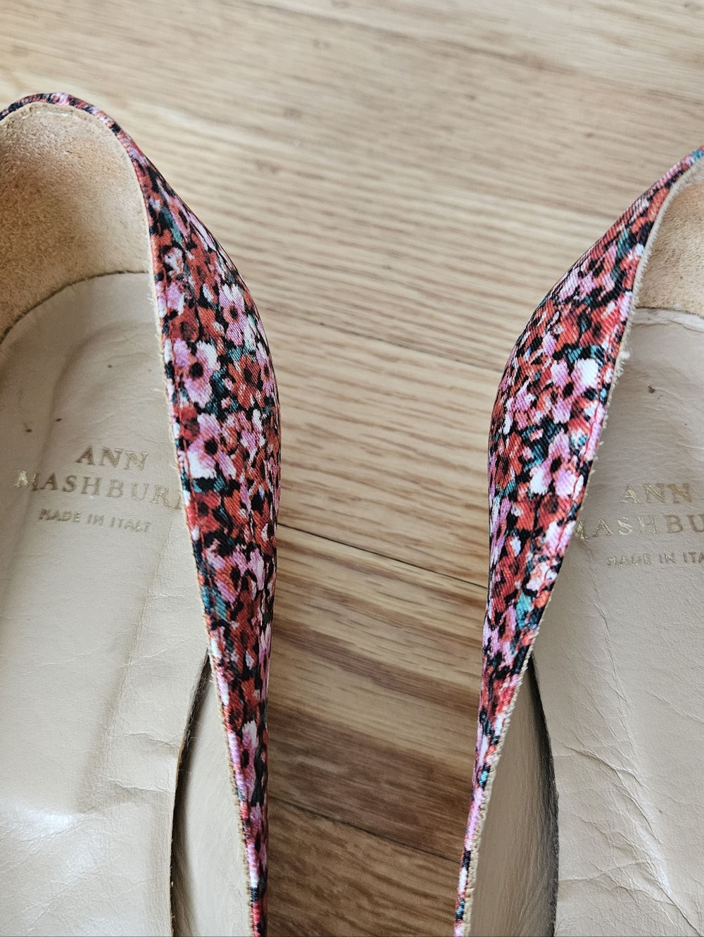 Ann Mashburn Pink Multi Floral Square-Toe Flats Size 38/8 - Picture 4 of 9
